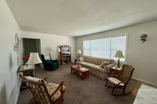 1015 9th St SW, Wadena, MN 56482 - Photo 2