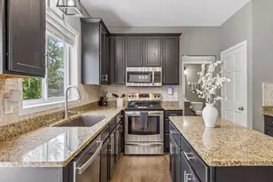 624 Dundee Ave, River Falls, WI 54022 - Photo 20