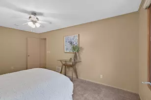 8432 W 100th St, Bloomington, MN 55438 - Photo 14