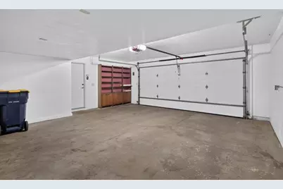 8432 W 100th Street, Bloomington, MN 55438 - Photo 24