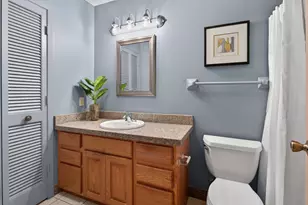 8432 W 100th St, Bloomington, MN 55438 - Photo 14