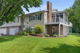 8432 W 100th St, Bloomington, MN 55438 - Photo 24