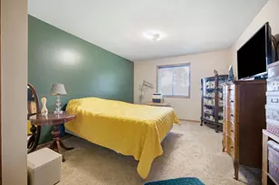 14000 44th Pl N, Plymouth, MN 55446 - Photo 8