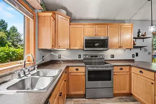 1121 245th St, Dresser, WI 54009 - Photo 8