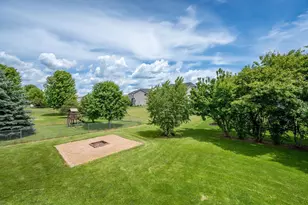 13522 Oakwood Dr, Rogers, MN 55374 - Photo 28