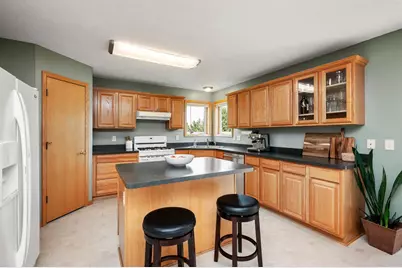 13522 Oakwood Drive, Rogers, MN 55374 - Photo 10