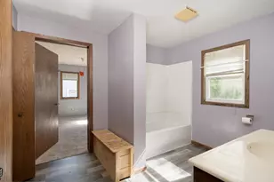 207 NE 7th St, Grand Rapids, MN 55744 - Photo 12
