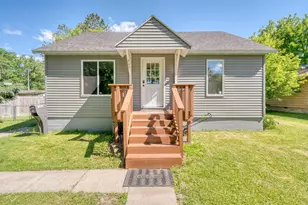 207 NE 7th St, Grand Rapids, MN 55744 - Photo 32