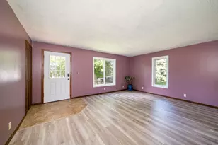 207 NE 7th St, Grand Rapids, MN 55744 - Photo 4
