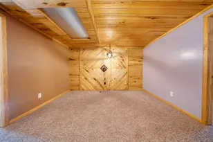 207 NE 7th St, Grand Rapids, MN 55744 - Photo 24