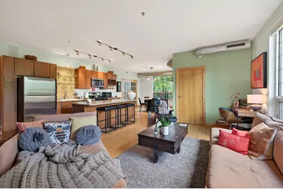 521 2nd Street SE #301, Minneapolis, MN 55414 - Photo 6