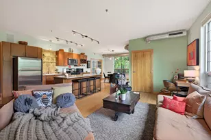 521 2nd St SE, Minneapolis, MN 55414 - Photo 6