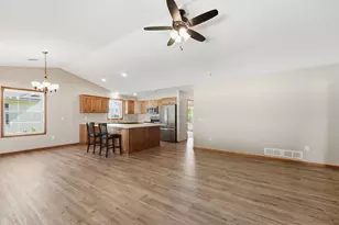 1703 8th Ave N, Princeton, MN 55371 - Photo 16
