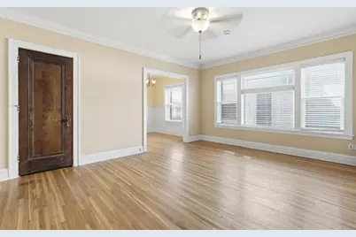2545 Garfield Avenue #24, Minneapolis, MN 55405 - Photo 4