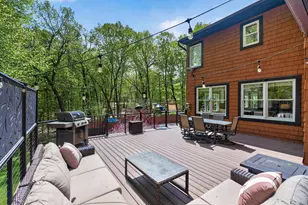 19055 Ridgewood Rd, Deephaven, MN 55391 - Photo 30
