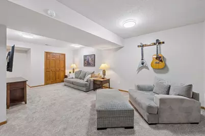3205 Julian Drive, Chaska, MN 55318 - Photo 40