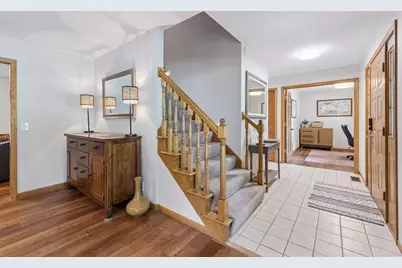 3205 Julian Drive, Chaska, MN 55318 - Photo 6