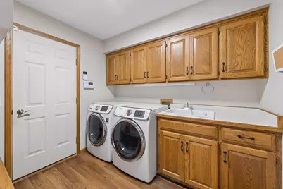 3205 Julian Drive, Chaska, MN 55318 - Photo 22