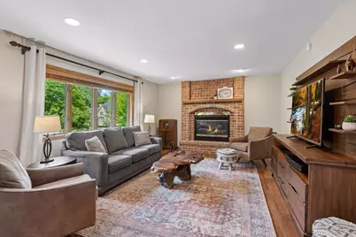 3205 Julian Drive, Chaska, MN 55318 - Photo 18