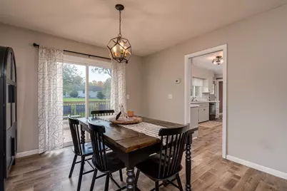 212 Regency Road, Le Sueur, MN 56058 - Photo 12