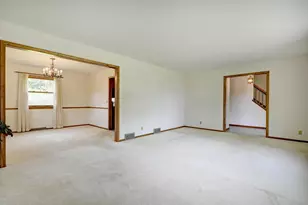 8930 23rd Ave N, Golden Valley, MN 55427 - Photo 6