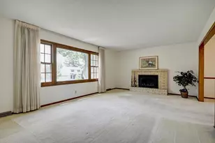 8930 23rd Ave N, Golden Valley, MN 55427 - Photo 4