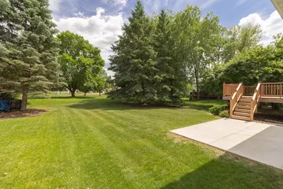 4693 Heather Ridge Road N, Oakdale, MN 55128 - Photo 28