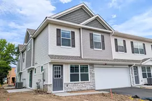 3088 Hemlock St, Little Canada, MN 55117 - Photo 2