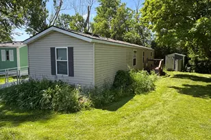502 3rd Street NE, Milaca, MN 55051 - Photo 2