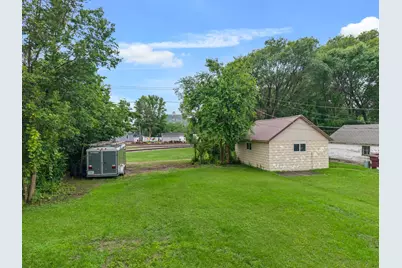 875 E King Street, Winona, MN 55987 - Photo 26
