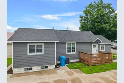 875 E King Street, Winona, MN 55987 - Photo 22