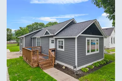 875 E King Street, Winona, MN 55987 - Photo 1