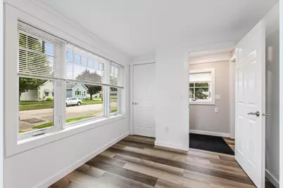 875 E King Street, Winona, MN 55987 - Photo 8