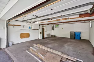 5302 Holiday Rd, Minnetonka, MN 55345 - Photo 26