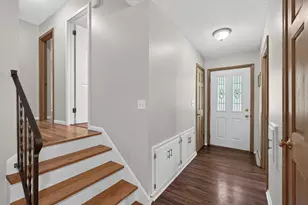 5302 Holiday Rd, Minnetonka, MN 55345 - Photo 4