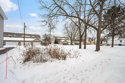 774 W Forster Street, Saint Paul, MN 55102 - Photo 2