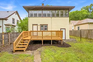 2427 Ilion Ave N, Minneapolis, MN 55411 - Photo 40