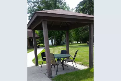 1007 1st Street #2, Lake Park, MN 56554 - Photo 2