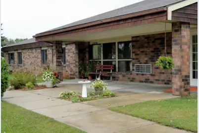 109 4th Avenue N #7, Parkers Prairie, MN 56361 - Photo 1