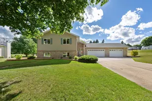 1651 Buckingham Path, Faribault, MN 55021 - Photo 1