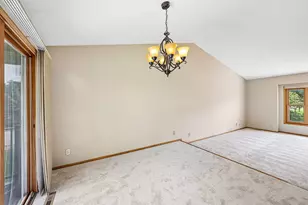6030 Kirkwood Ln N, Plymouth, MN 55442 - Photo 12
