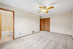 6030 Kirkwood Ln N, Plymouth, MN 55442 - Photo 20