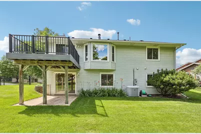 6030 Kirkwood Lane N, Plymouth, MN 55442 - Photo 52