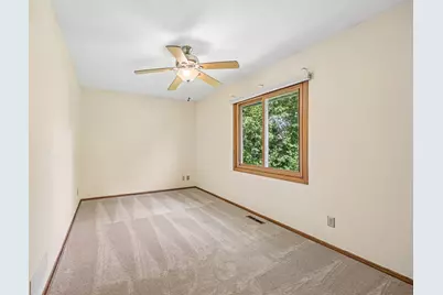 6030 Kirkwood Lane N, Plymouth, MN 55442 - Photo 24