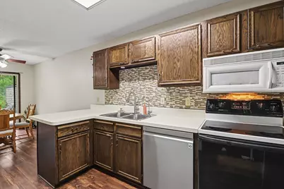 4490 Woodgate Point, Eagan, MN 55122 - Photo 6