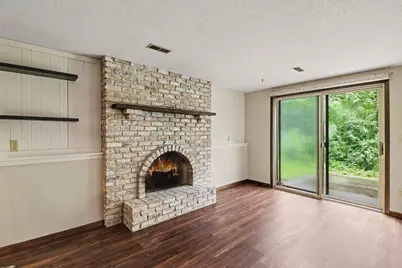 4490 Woodgate Point, Eagan, MN 55122 - Photo 8