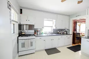 308 W 9th St, Morris, MN 56267 - Photo 26