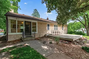 2559 Clarence St, Maplewood, MN 55109 - Photo 26