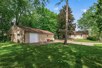 2559 Clarence Street, Maplewood, MN 55109 - Photo 24