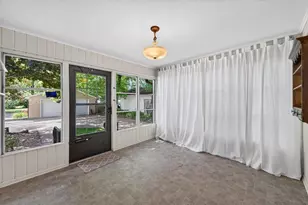 2559 Clarence St, Maplewood, MN 55109 - Photo 20